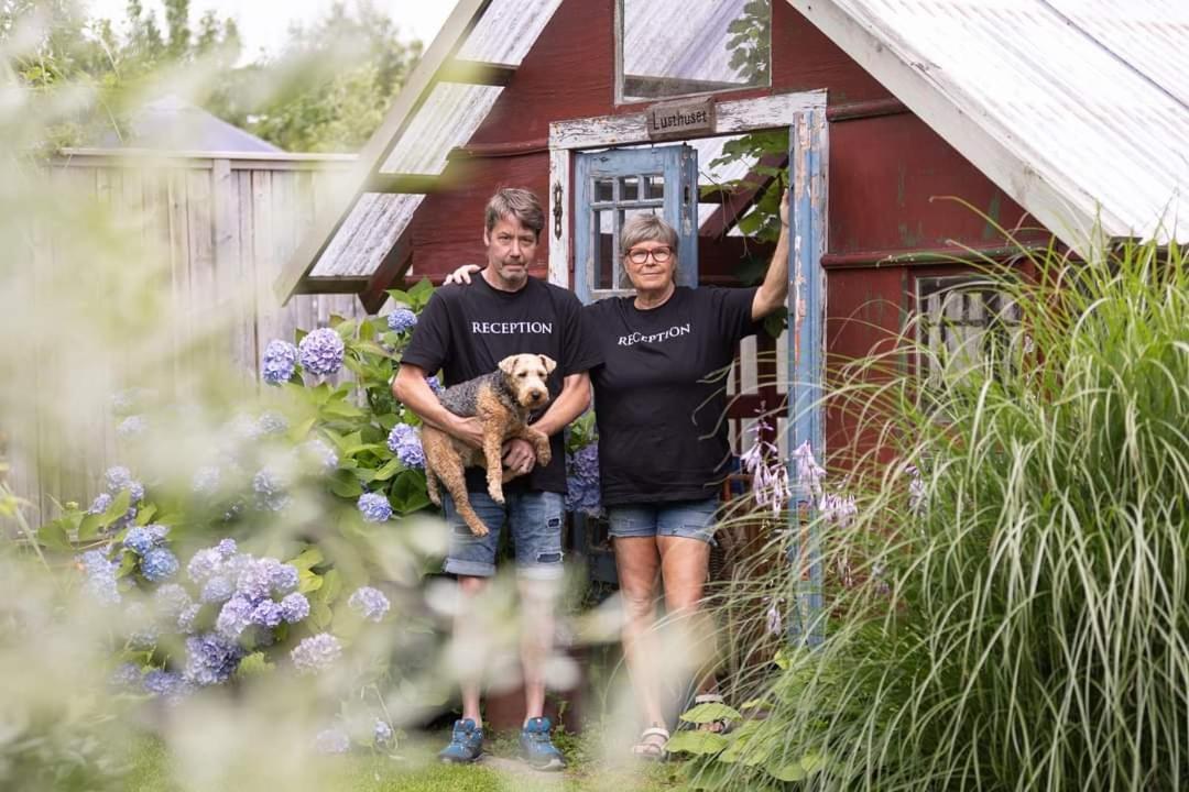 Loftlaegenhet Pa Haestgard I Tvaaker Exterior foto